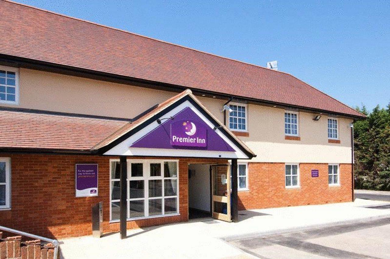 Premier Inn London Ruislip Eksteriør billede